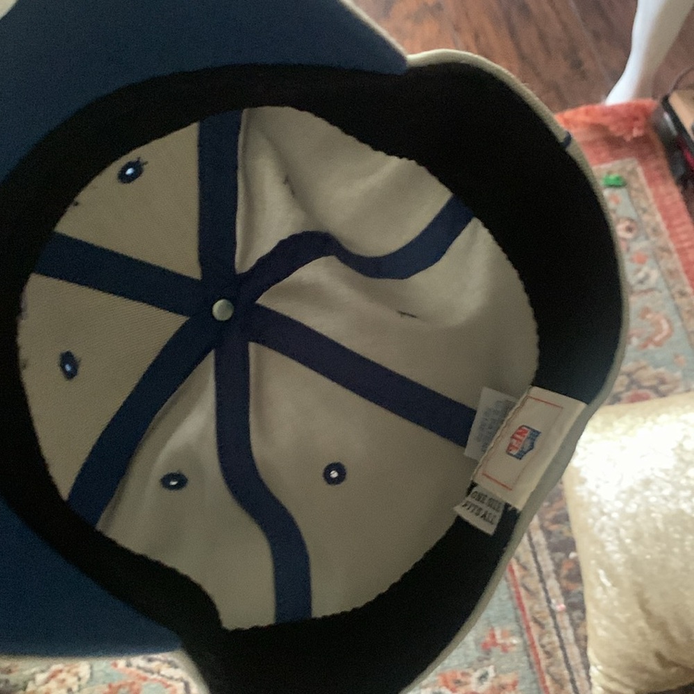 NFL Colts hat - Picture 3 of 5